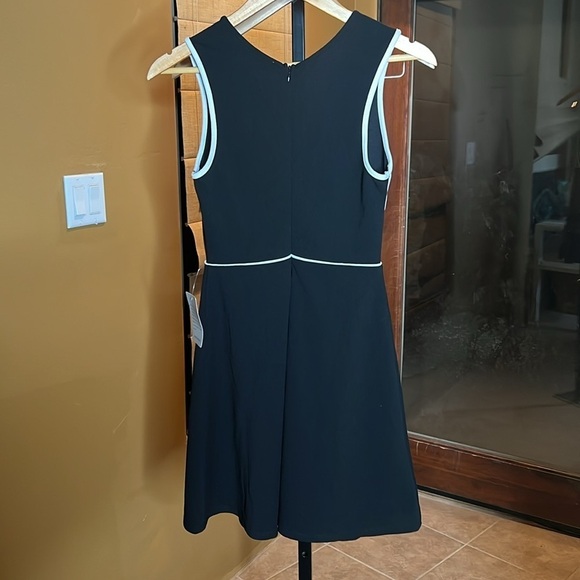 THE VANITY ROOM Sleeveless V Neck Fit & Flare Black Dress Size Small - Picture 9 of 9